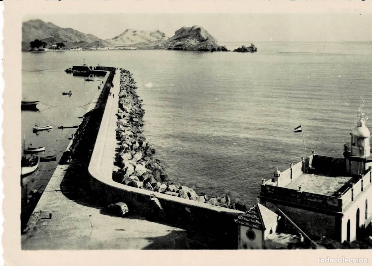 Postales: POSTAL MODERNA DE MURCIA. AGUILAS FARO Y ROMPEOLAS. P-MUR-316