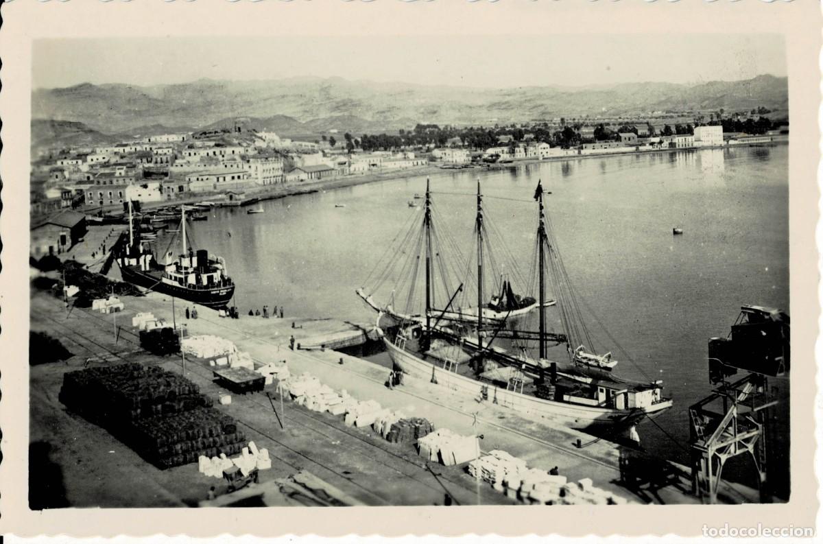 Postales: POSTAL MODERNA DE MURCIA. AGUILAS VISTA PARCIAL DEL PUERTO. P-MUR-318