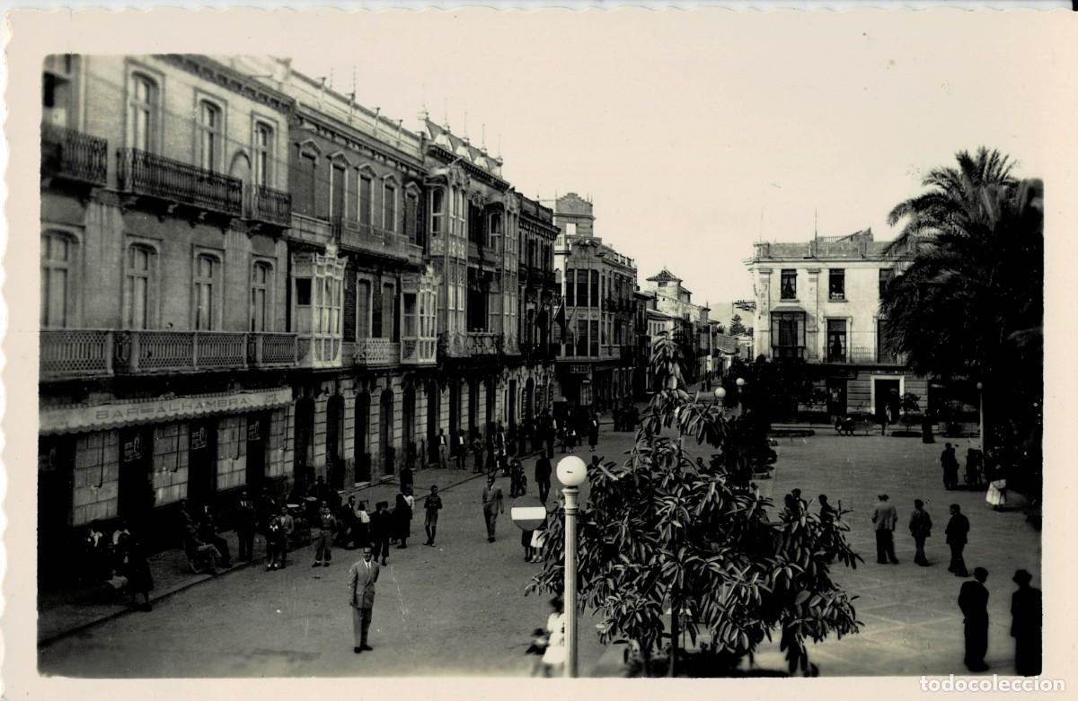 Postales: POSTAL MODERNA DE MURCIA. AGUILAS PLAZA DE ESPA&Ntilde;A Y REY CARLOS III. P-MUR-322