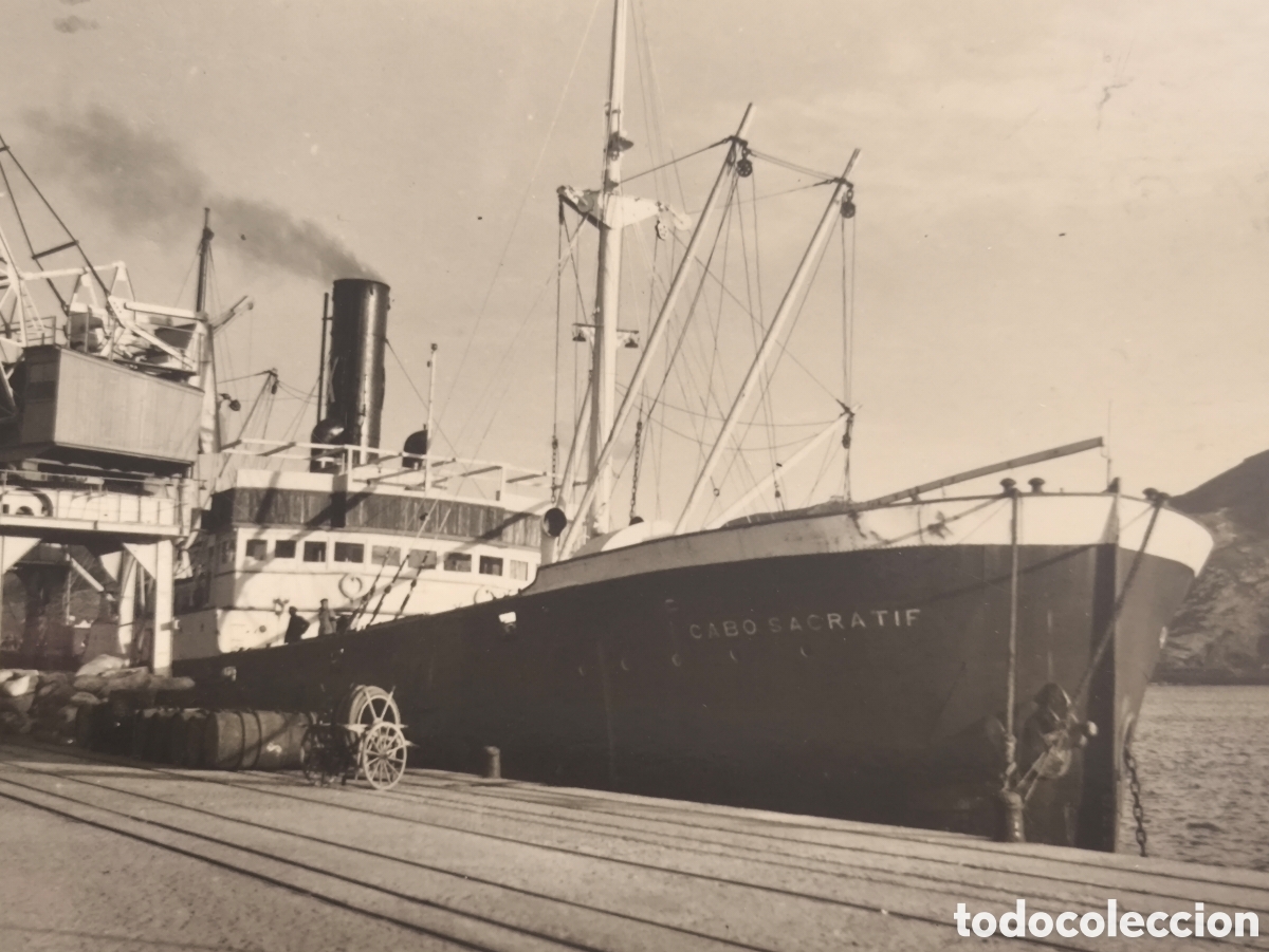 Postales: CARTAGENA MUELLE BARCO VAPOR CABO SACRATIF POSTAL FOTOGRAFICA MURCIA C. 1960
