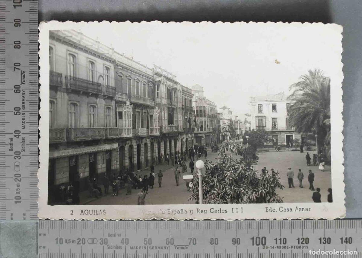 Postales: POSTAL. &Aacute;guilas - Plaza de Espa&ntilde;a y Rey Carlos III - Edc. Casa Aznar