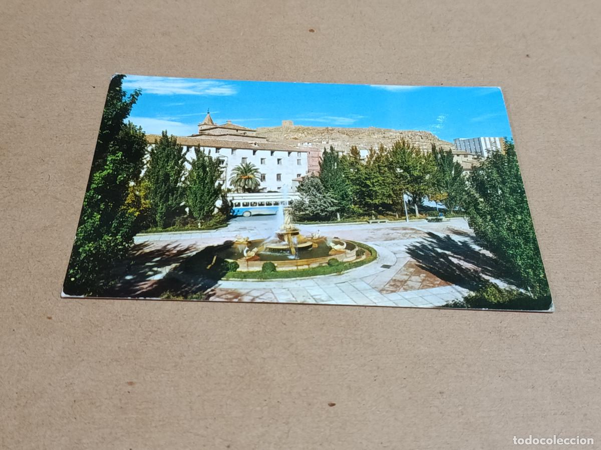 Postales: COMUNIDAD DE MURCIA - POSTAL LORCA - PLAZA DE COL&Oacute;N - AL FONDO EL CASTILLO