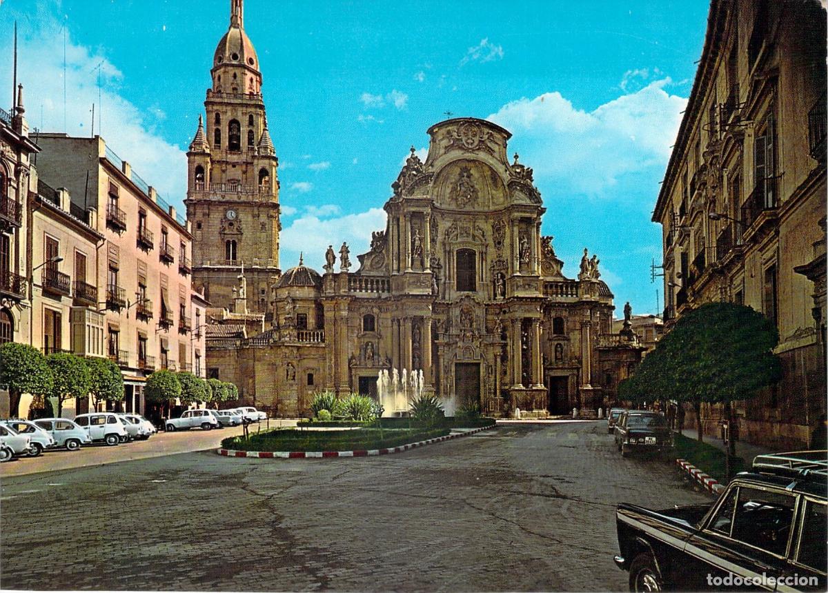 Postales: Postal de la Catedral de Murcia y su impresionante fachada principal