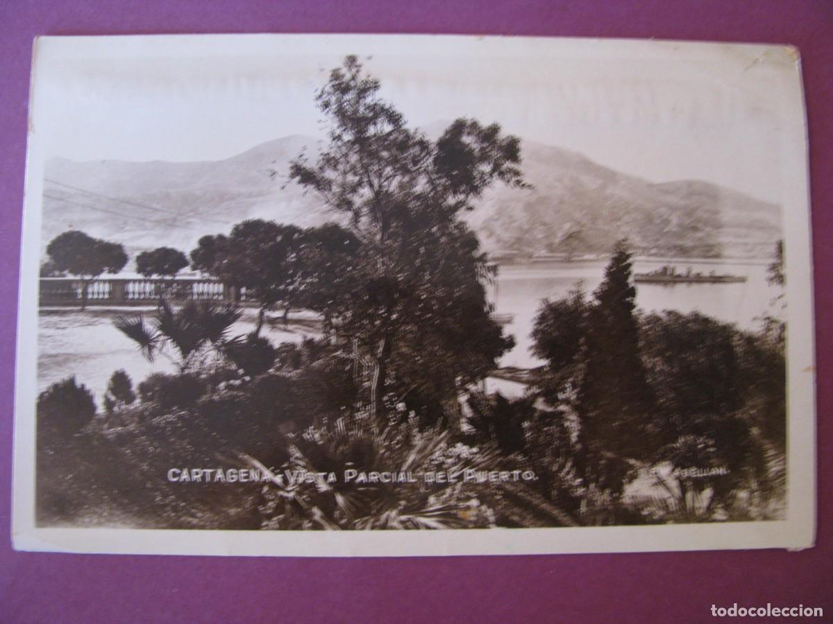 Postales: POSTAL FOTOGRAFICA DE CARTAGENA. ED. ABELLAN. VISTA PARCIAL DEL PUERTO.