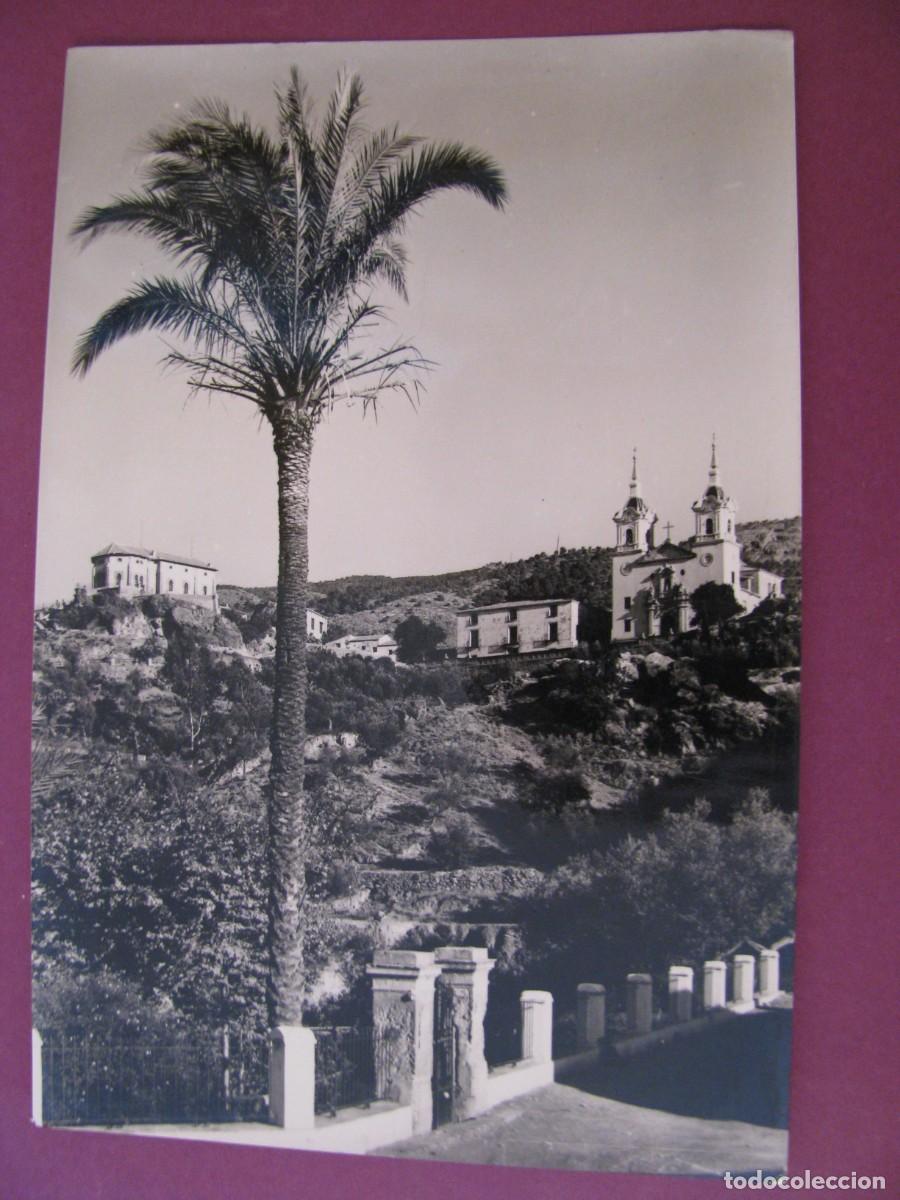 Postales: MURCIA. SANTUARIO DE NUESTRA SE&Ntilde;ORA DE LA FUENSANTA. ARRIBAS. SELLO HOTEL VICTORIA. 1962