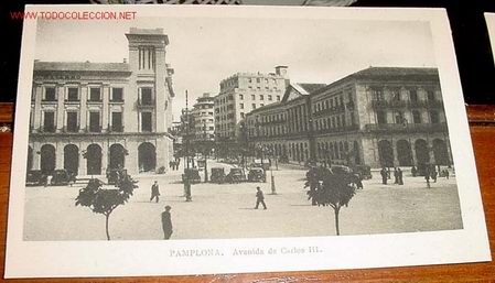 Postales: ANTIGUA  POSTAL DE PAMPLONA - EDICIONES M. ARRIBAS - Foto 1