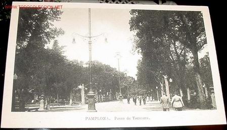 Postales: ANTIGUA  POSTAL DE PAMPLONA - EDICIONES M. ARRIBAS - Foto 1