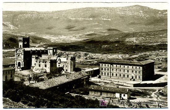 Postales: CASTILLO DE JAVIER, CASTILLO Y COLEGIO,                P19665 - Foto 1