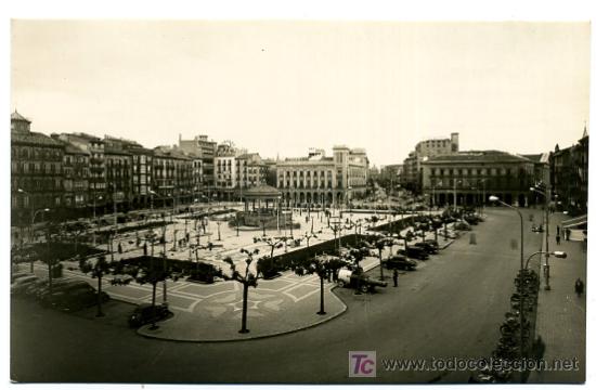 Postales: PAMPLONA, PLAZA DEL CASTILLO,                P19667 - Foto 1
