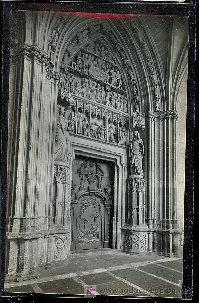 Postales: PAMPLONA. CATEDRAL, PUERTA LA PRECIOSA. - Foto 1