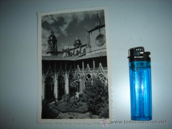 Postales: Postal Claustro de Pamplona blanco y negro. - Foto 1