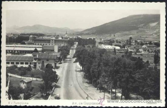 Postales: PAMPLONA (NAVARRA).- AV. DE GUIPUZCOA - Foto 1