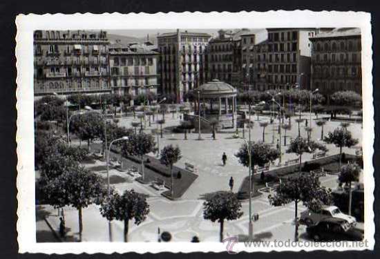 Postales: Pamplona. Plaza del Castillo. No circulada. - Foto 1