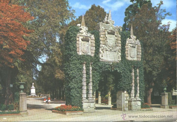 Postales: PAMPLONA - JARDINES DE TACONERA - Foto 1