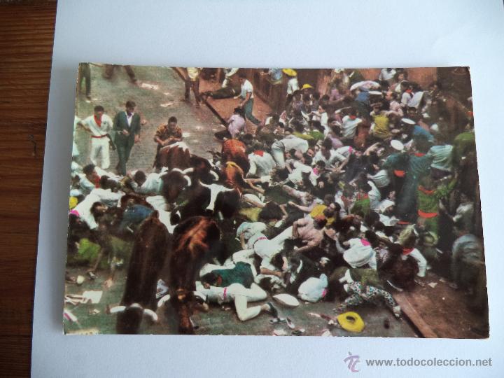 Postales: Postal de Pamplona encierro de los toros - Foto 1
