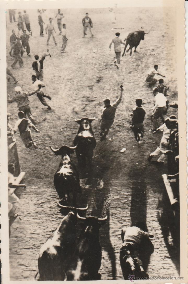 Postales: N&ordm; 19010 POSTAL PAMPLONA ENCIERRO - Foto 1