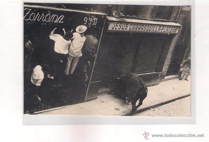Postales: POSTAL DE PAMPLONA  N&ordm; 85  ENCIERRO DE LOS TOROS. - Foto 1