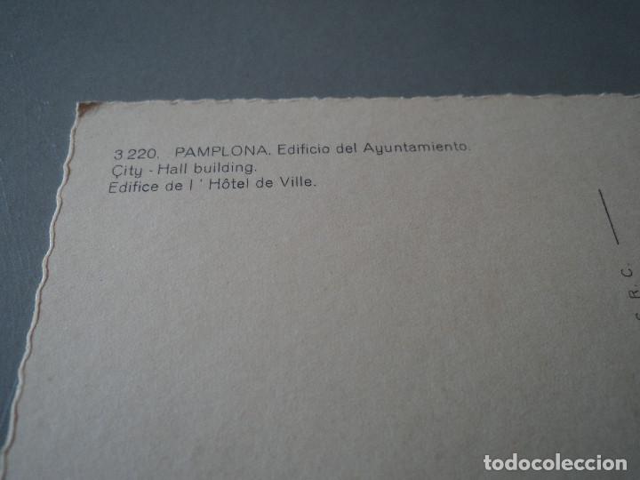 Postales: 3220pamplona edificio del ayuntamiento garcia garrabella - Foto 2