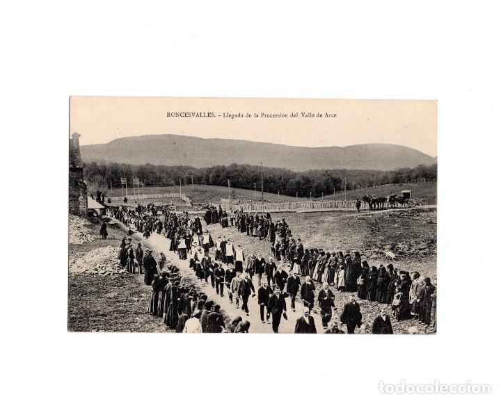 Postales: RONCESVALLES.(NAVARRA).- LLEGADA DE LA PROCESI&Oacute;N DEL VALLE DE ARCE. - Foto 1