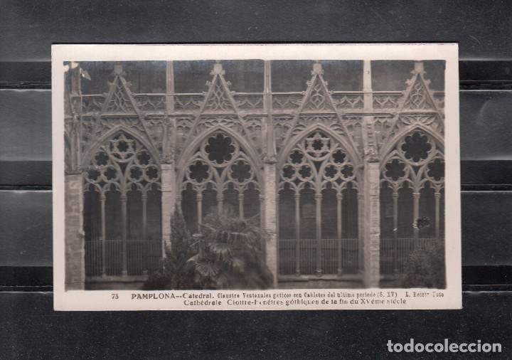 Postales: 73. PAMPLONA. CATEDRAL. CLAUSTRO. VENTANALES GOTICOS - Foto 1