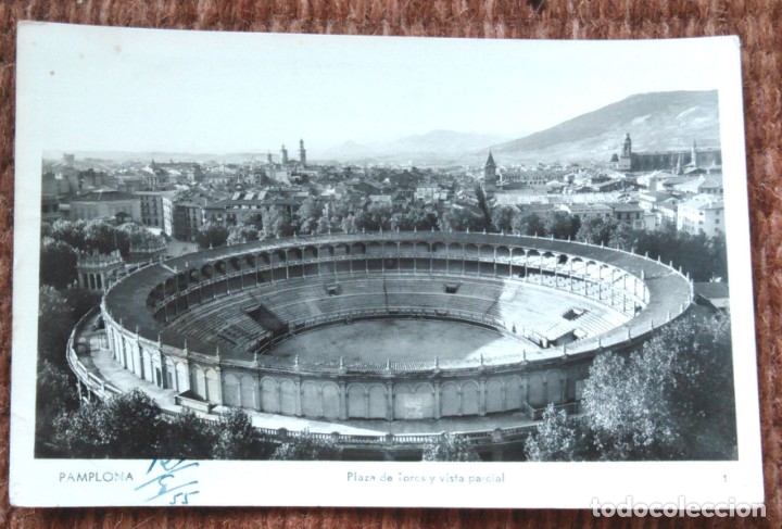 Postales: PAMPLONA - PLAZA DE TOROS - Foto 1