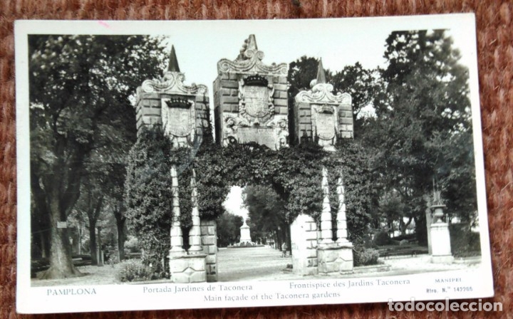 Postales: PAMPLONA - JARDINES DE TACONERA - Foto 1