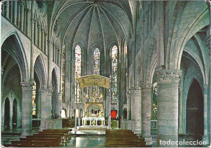 Postales: [POSTAL] Interior de la Iglesia. Roncesvalles (Navarra) (sin circular) - Foto 1