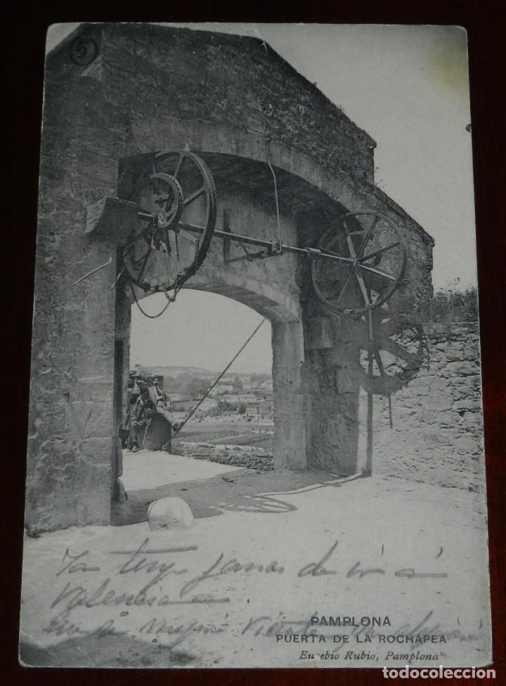 Postales: POSTAL DE PAMPLONA - PUERTA DE LA ROCHAPEA - EUSEBIO RUBIO - POSTAL CIRCULADA. - Foto 1