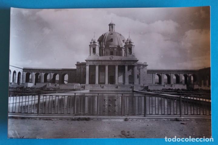 Postales: POSTAL DE PAMPLONA: MONUMENTO A LOS CA&Iacute;DOS - Foto 1