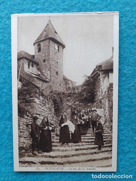 Postales: Ochagavia. La Luz de los Muertos - Foto 1