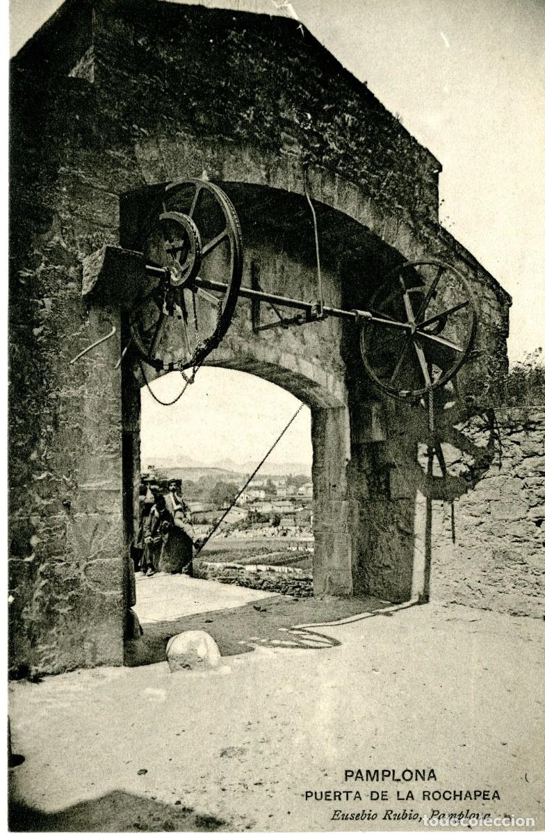 Postales: Pamplona. Puerta de la Rochapea. Eusebio Rubio - Foto 1