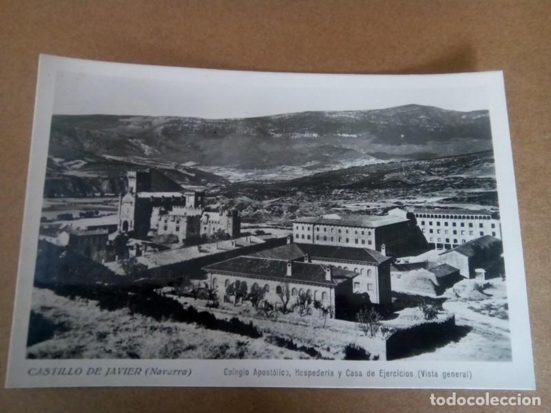 Postales: CASTILLO DE JAVIER, POSTAL ANTIGUA ANIMADA , BLANCO Y NEGRO , VER - Foto 2