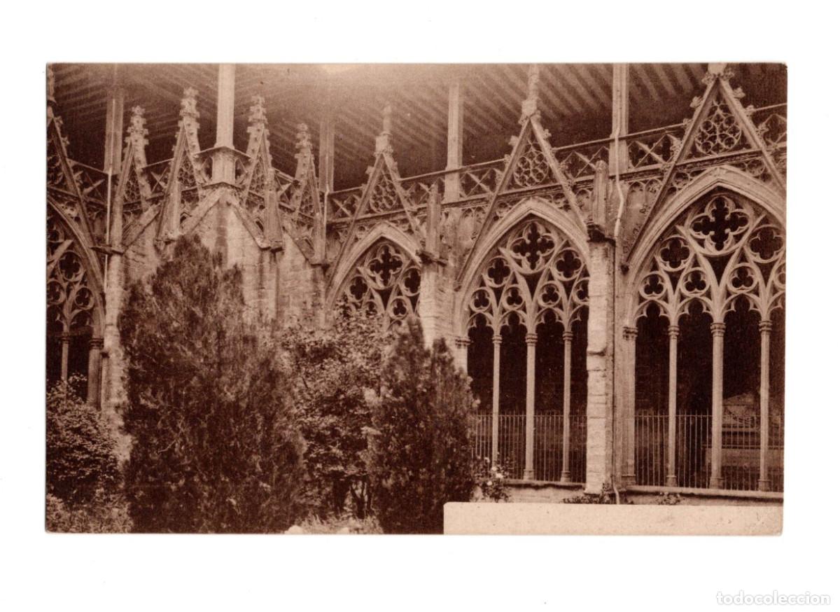 Postales: PAMPLONA.- CATEDRAL. JARD&Iacute;N Y VENTANALES. - Foto 1
