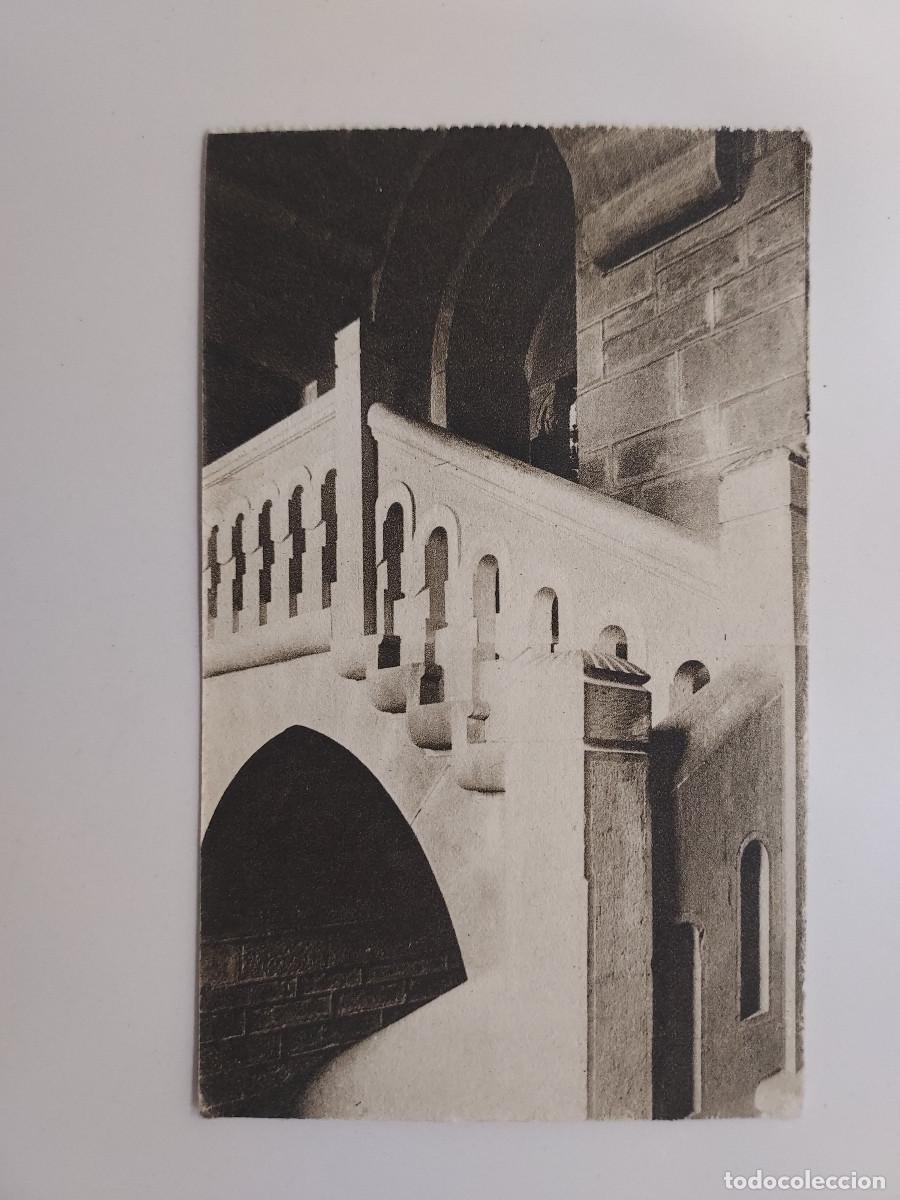 Postales: POSTAL CASTILLO DE JAVIER. NAVARRA. ESCALERA DE LA CRIPTA. SIN CIRCULAR. HAB - Foto 1