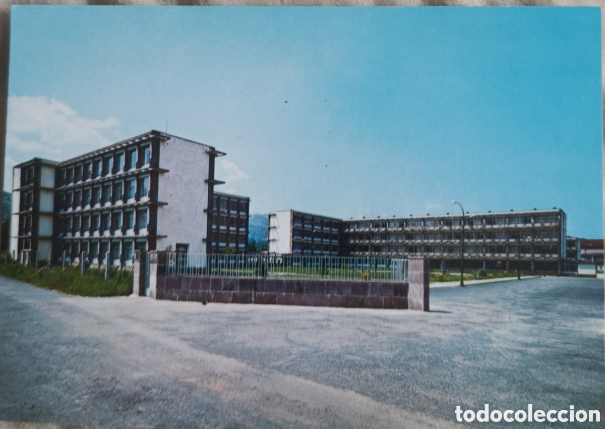Postales: POSTAL EL COLEGIO DE LECAROZ EN NAVARRA - Foto 1