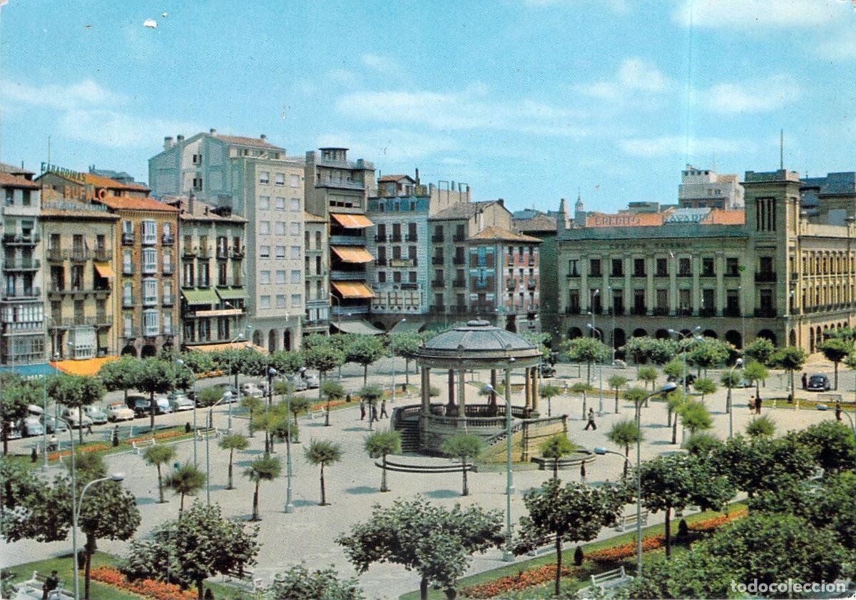 Postales: Postal de la Plaza del Castillo en Pamplona