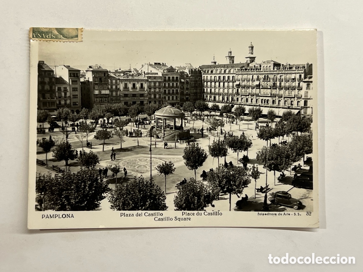 Postcards: PAMPLONA Postal Plaza del Castillo.. Foto edltora de Arte (a.1953) circulada a Valencia