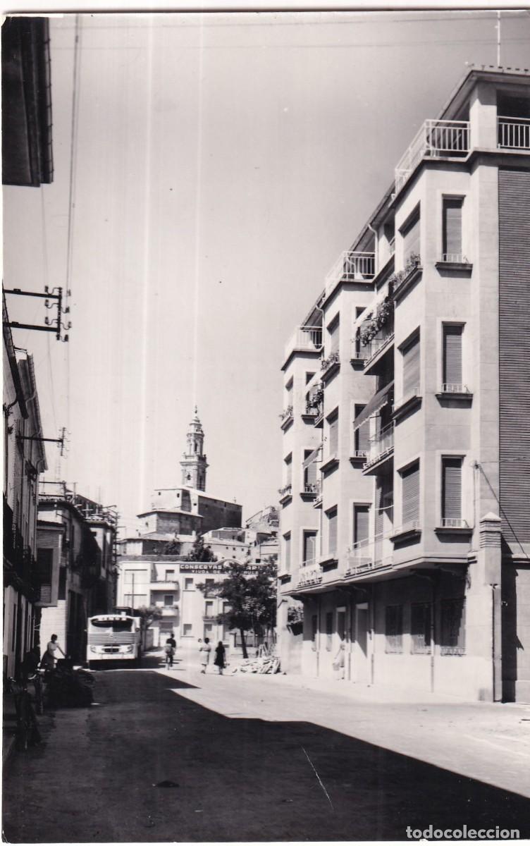 Postales: San Adri&aacute;n Navarra. Avda. de D. Celso Muerza. Ediciones L Monta&ntilde;&eacute;s. Circulada.
