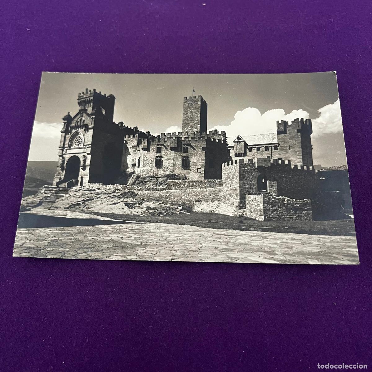 Postales: POSTAL DE CASTILLO DE JAVIER (NAVARRA). VISTA DEL CASTILLO Y BASILICA.