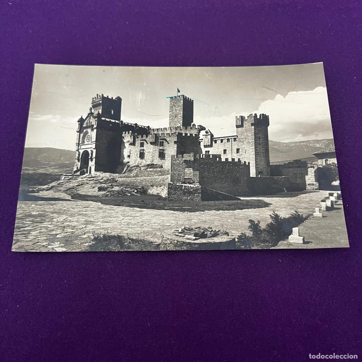 Postales: POSTAL DE CASTILLO DE JAVIER (NAVARRA). VISTA DEL CASTILLO Y BASILICA.