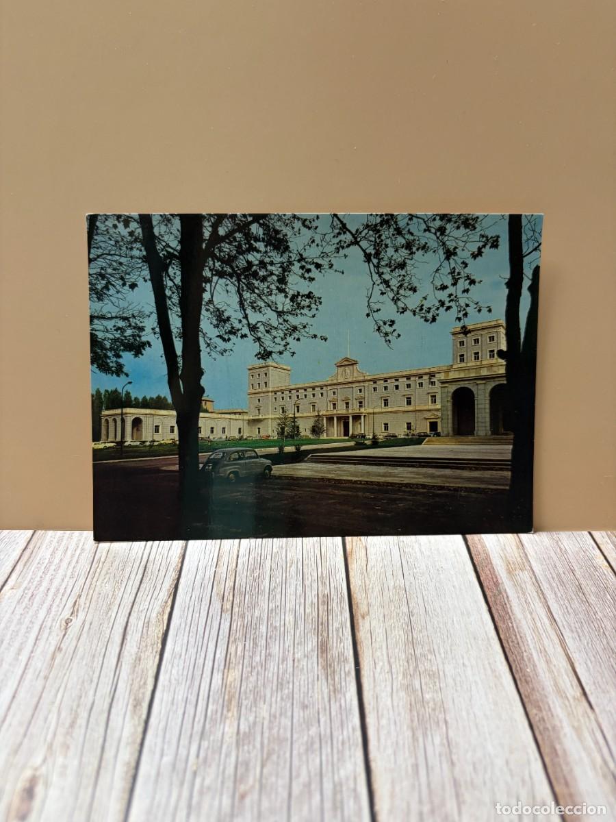 Postales: TARJETA POSTAL. PAMPLONA. 2027.- UNIVERSIDAD DE NAVARRA. ED. ARRIBAS
