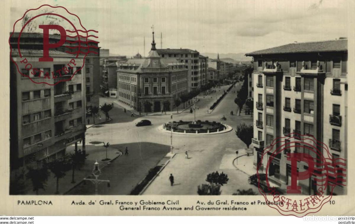 Postales: NAVARRA. PAMPLONA. AVENIDA DEL GENERAL FRANCO Y GOBIERNO CIVIL