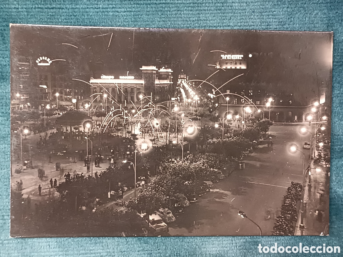 Postales: N&deg;93 PAMPLONA. Plaza del Castillo. Nocturna