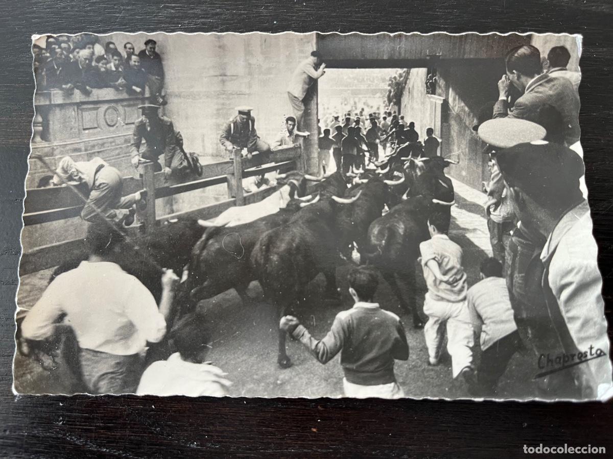 Postkarten: Postal - Pamplona San Ferm&iacute;n - 145 Entrada al Callej&oacute;n - Ediciones Garc&iacute;a Garrabella - Sin escribir