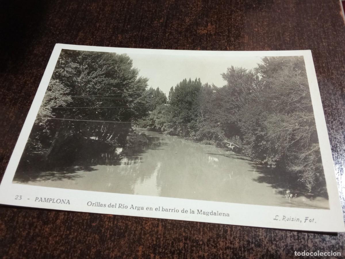 Postales: Pamplona.Orillas del RIo arga en el barrio de la Magdalena.