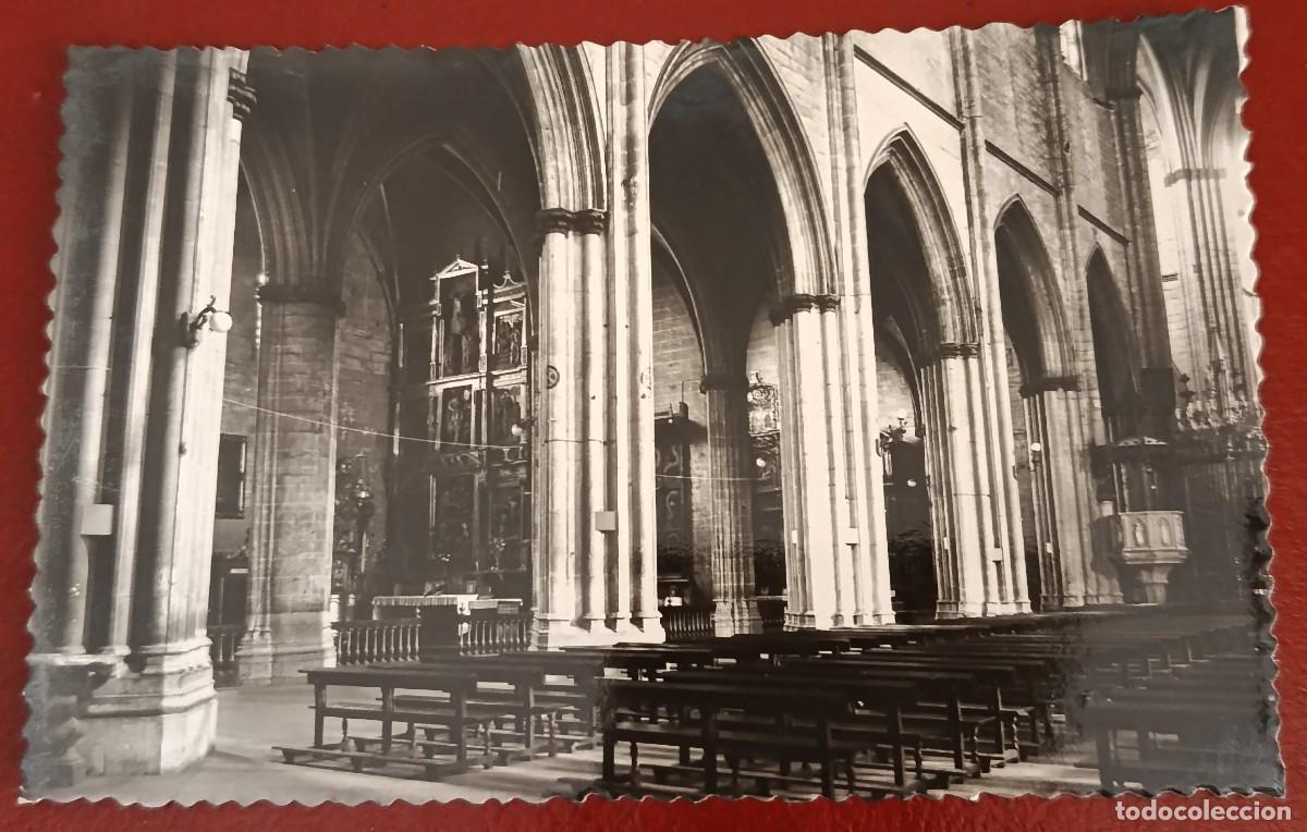 Cartes Postales: POSTAL FOTOGR&Aacute;FICA INTERIOR DE LA CATEDRAL - PAMPLONA 1950 - EDICIONES SICILIA