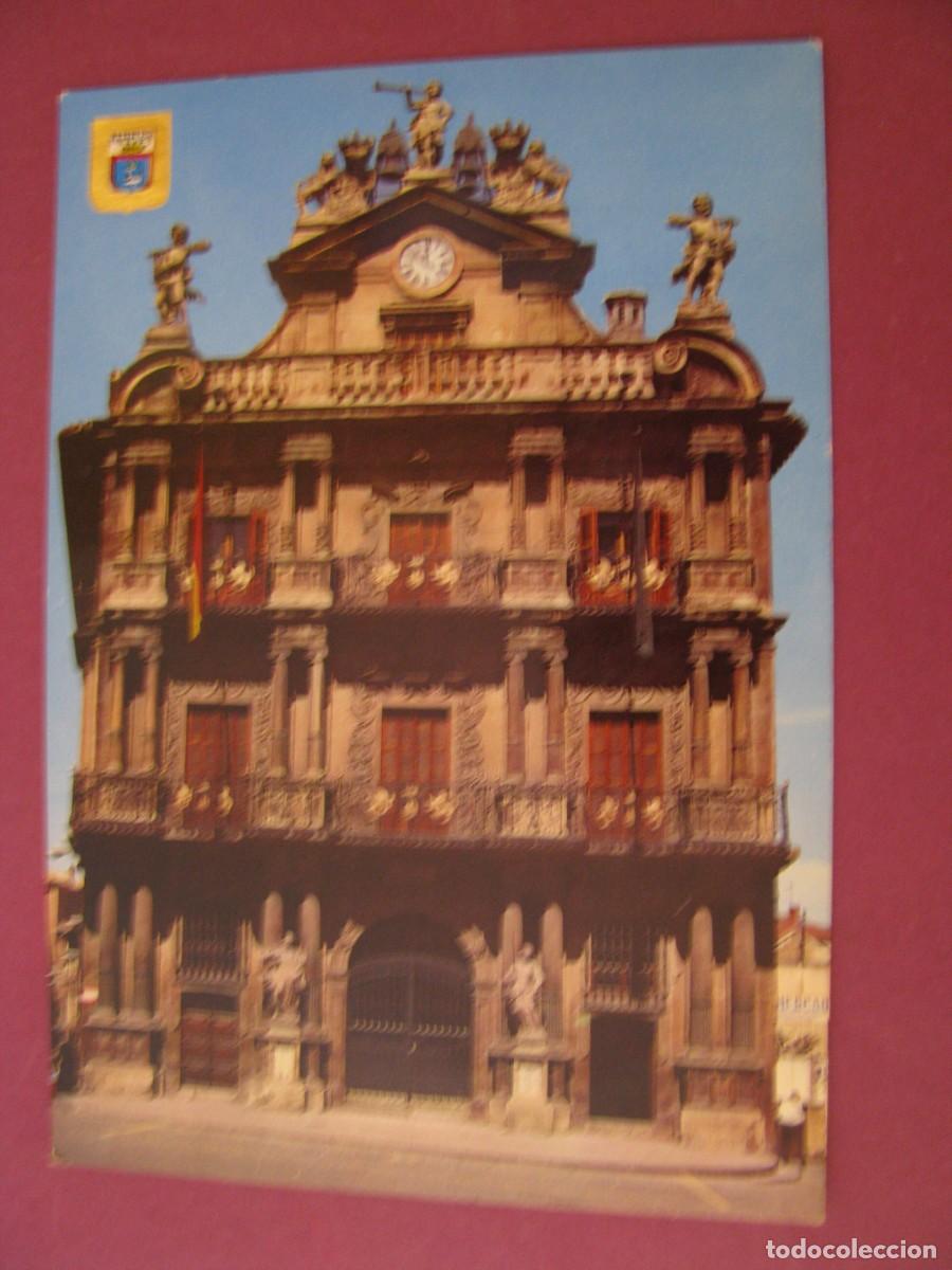 Postales: POSTAL DE PAMPLONA. AYUNTAMIENTO. DOMINGUEZ 89