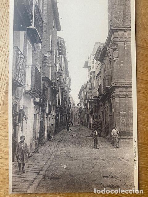 Postales: Viana. Navarra. N&ordm; 9. Calle de Francisco Navarro Villosla. Foto Becerra, Abadia. Postal sin circular