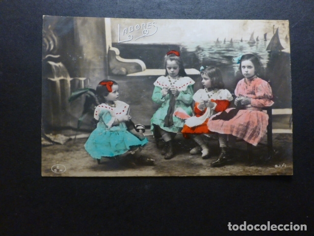 Postales: NI&Ntilde;AS COSIENDO POSTAL - Foto 1