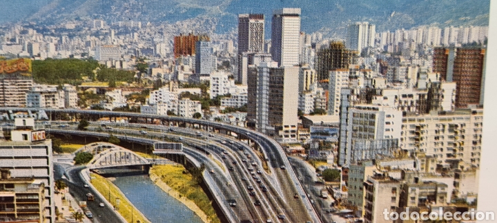 Postais: Preciosa postal de Navidad. Vista de la Caracas Moderna. Diptico. Escrita